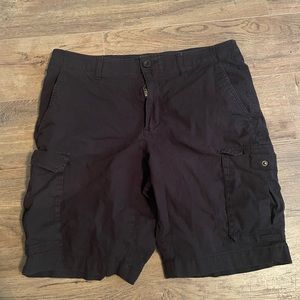Apt 9 Cargo Shorts - Size 33 - Black